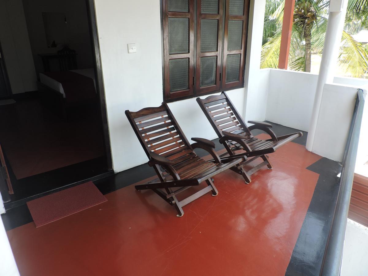 Crescent Sea Resort Nilaveli Exteriér fotografie