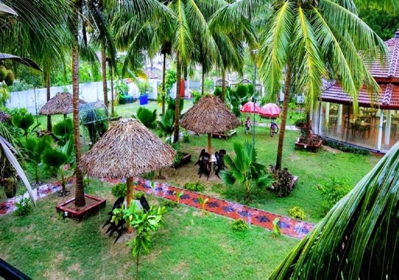 Crescent Sea Resort Nilaveli Exteriér fotografie